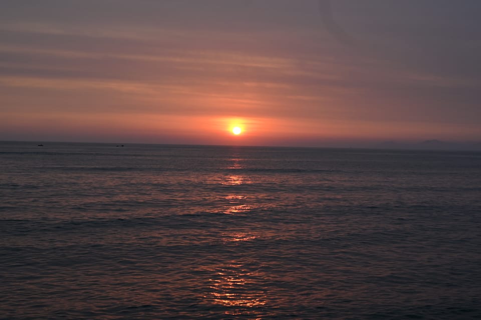 Sonnenuntergang am Meer, den man vom Viertel Miraflores beobachten kann.