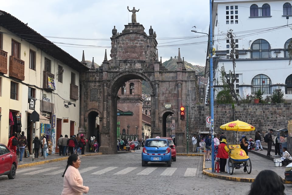 Ein altes Tor aus der spanischen Kolonialzeit in der Altstadt.